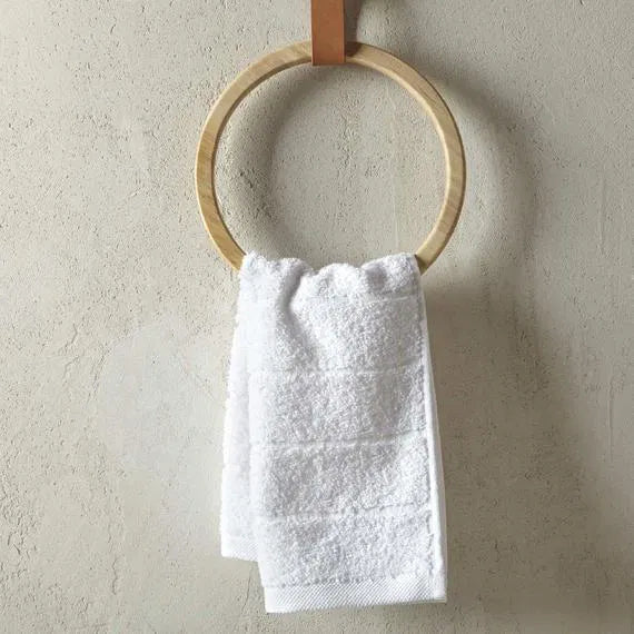 white face towel Cannon Cotton Fresh