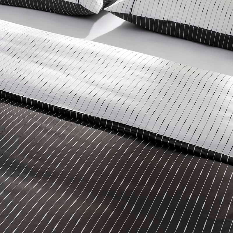 duvet cover hauz limited edition black white