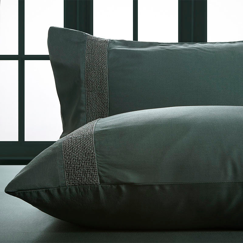 vegan silk hauz pillowcase set green