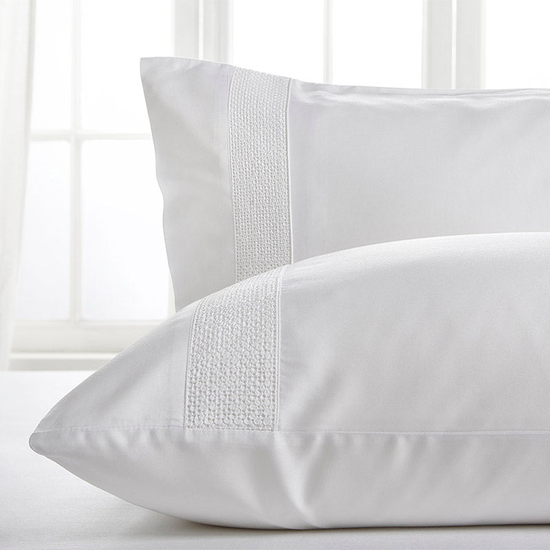 vegan silk hauz pillowcase set white